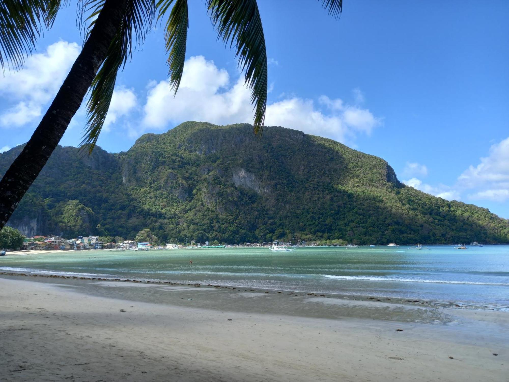 Sun Valley Backpackers Inn El Nido Exterior foto