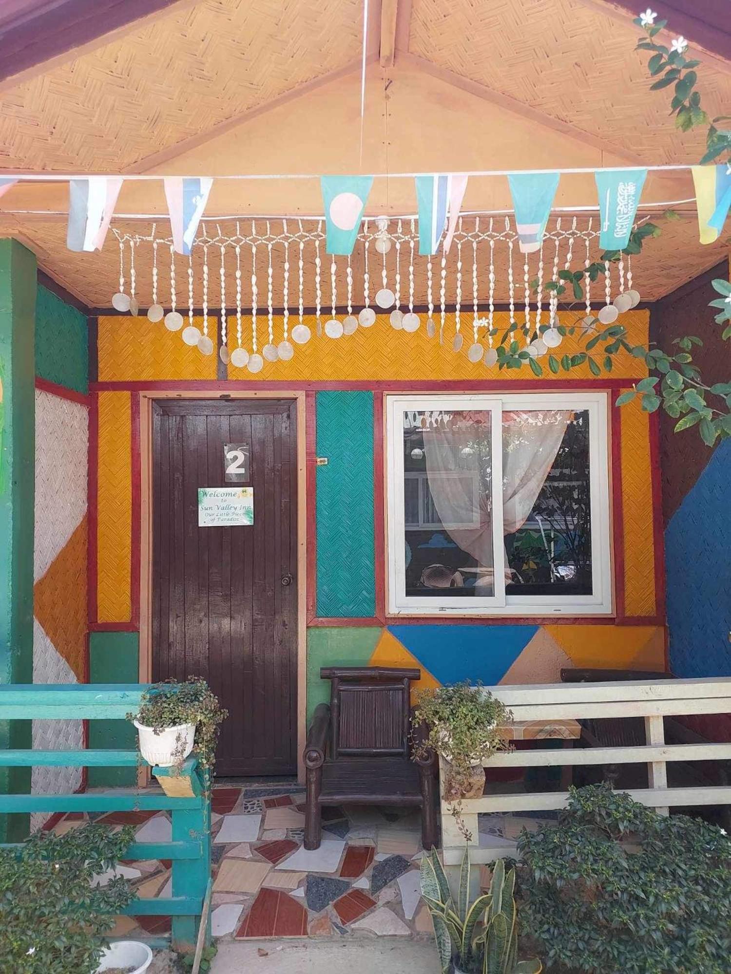 Sun Valley Backpackers Inn El Nido Exterior foto