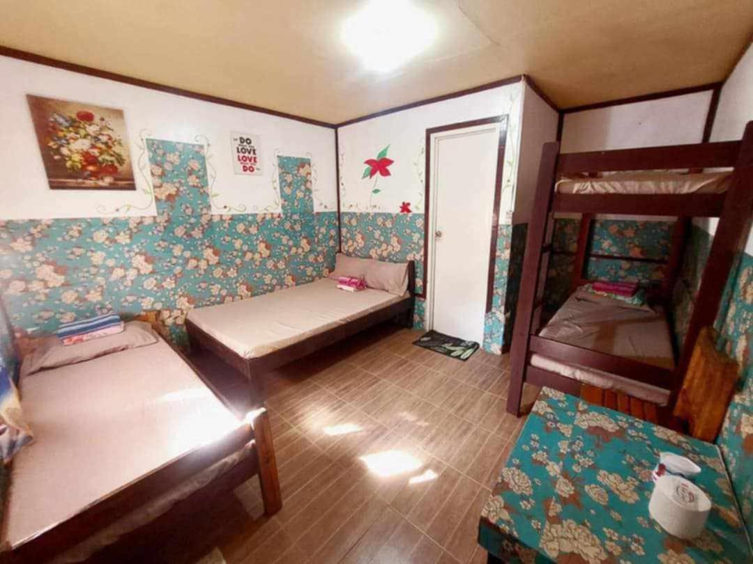 Sun Valley Backpackers Inn El Nido Exterior foto